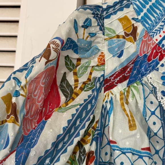 FARM Rio Multicolor Floral & Bird Patchwork Top - Picture 4 of 16